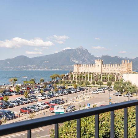 Hotel Al Castello トッリ・デル・ベーナコ エクステリア 写真
