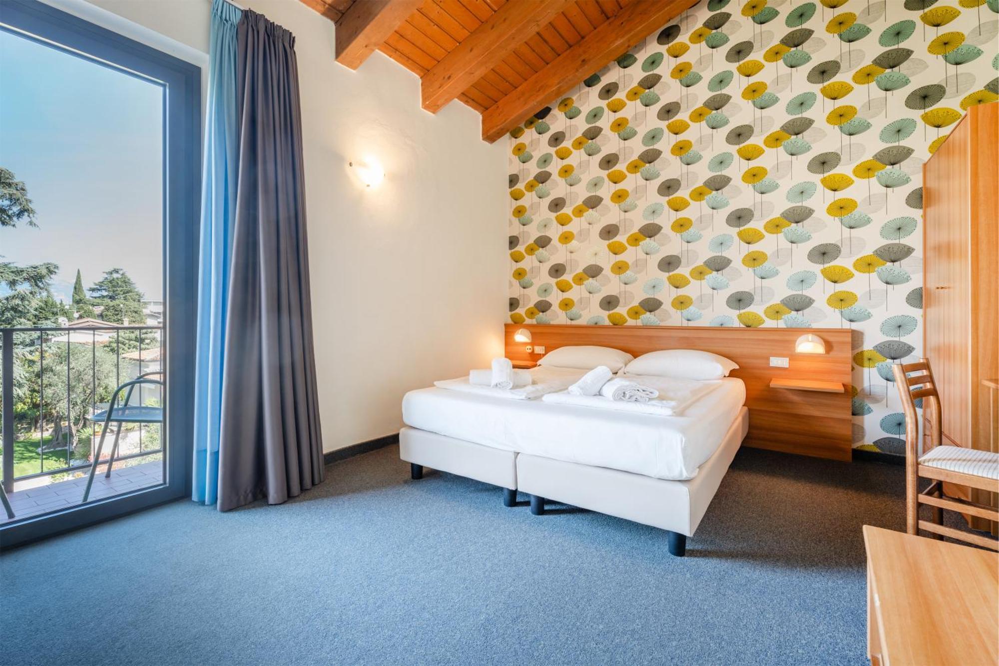 Hotel Al Castello トッリ・デル・ベーナコ エクステリア 写真