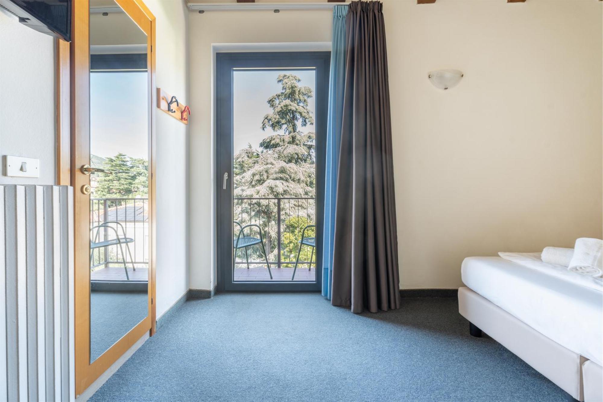 Hotel Al Castello トッリ・デル・ベーナコ エクステリア 写真